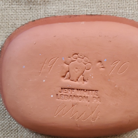 SIGNED Jeff White Redware Pottery of a Rabbit/Hare. Excellent Vintage (1990) con - Picture 5 of 11